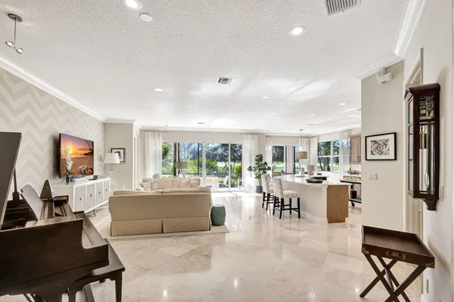 Mirasol Country Club Residence photo 9