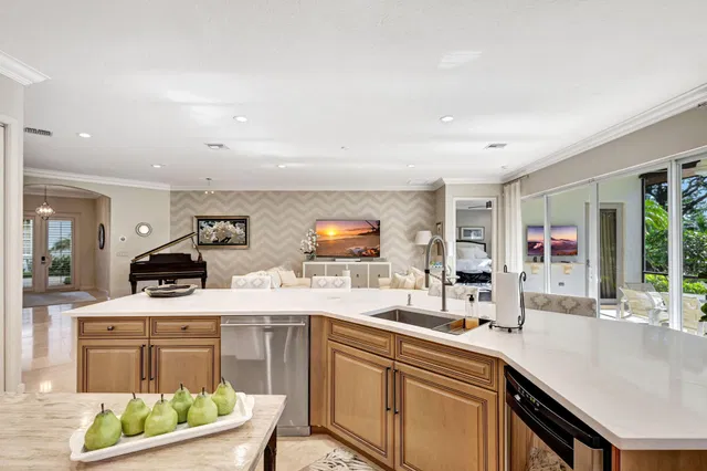 Mirasol Country Club Residence photo 25