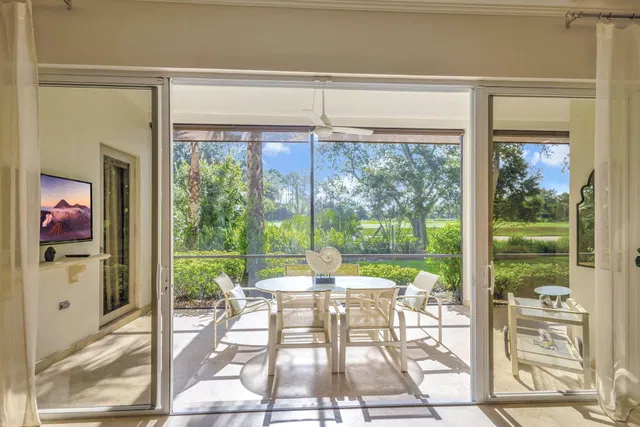 Mirasol Country Club Residence photo 44