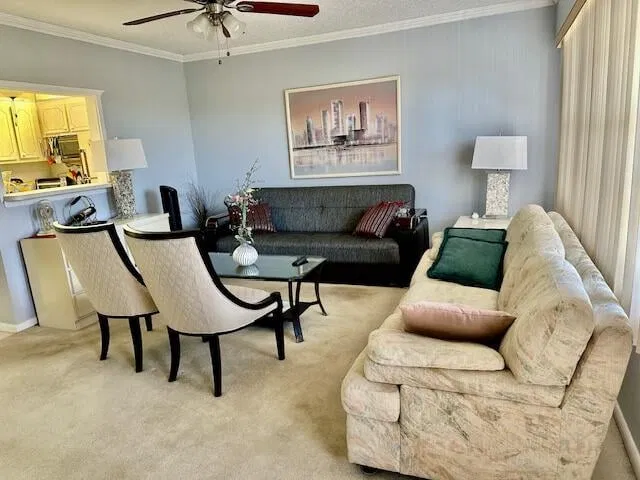 Residence photo 5