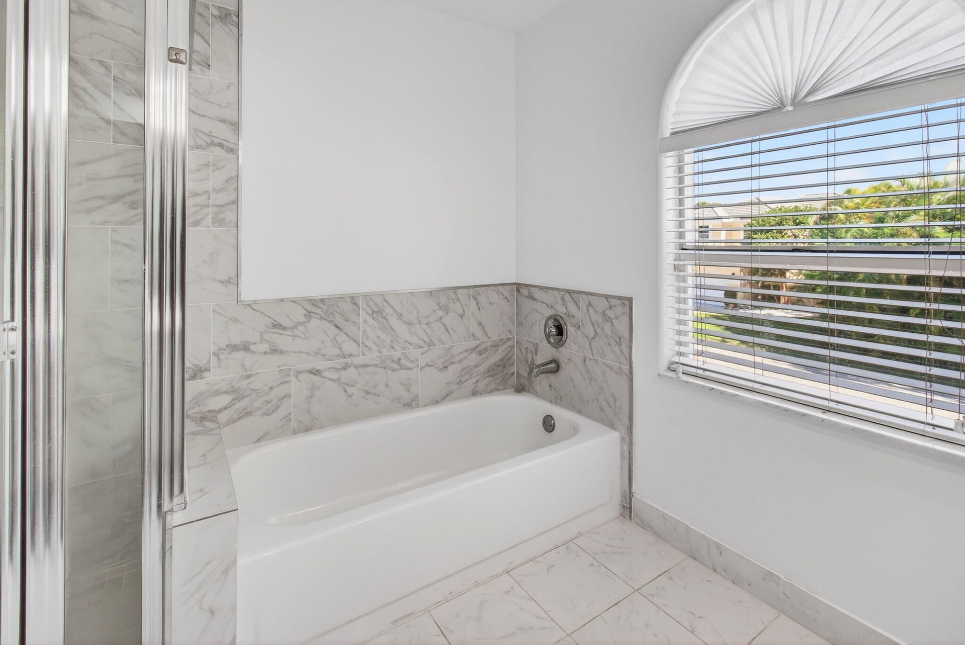 Residence photo 37