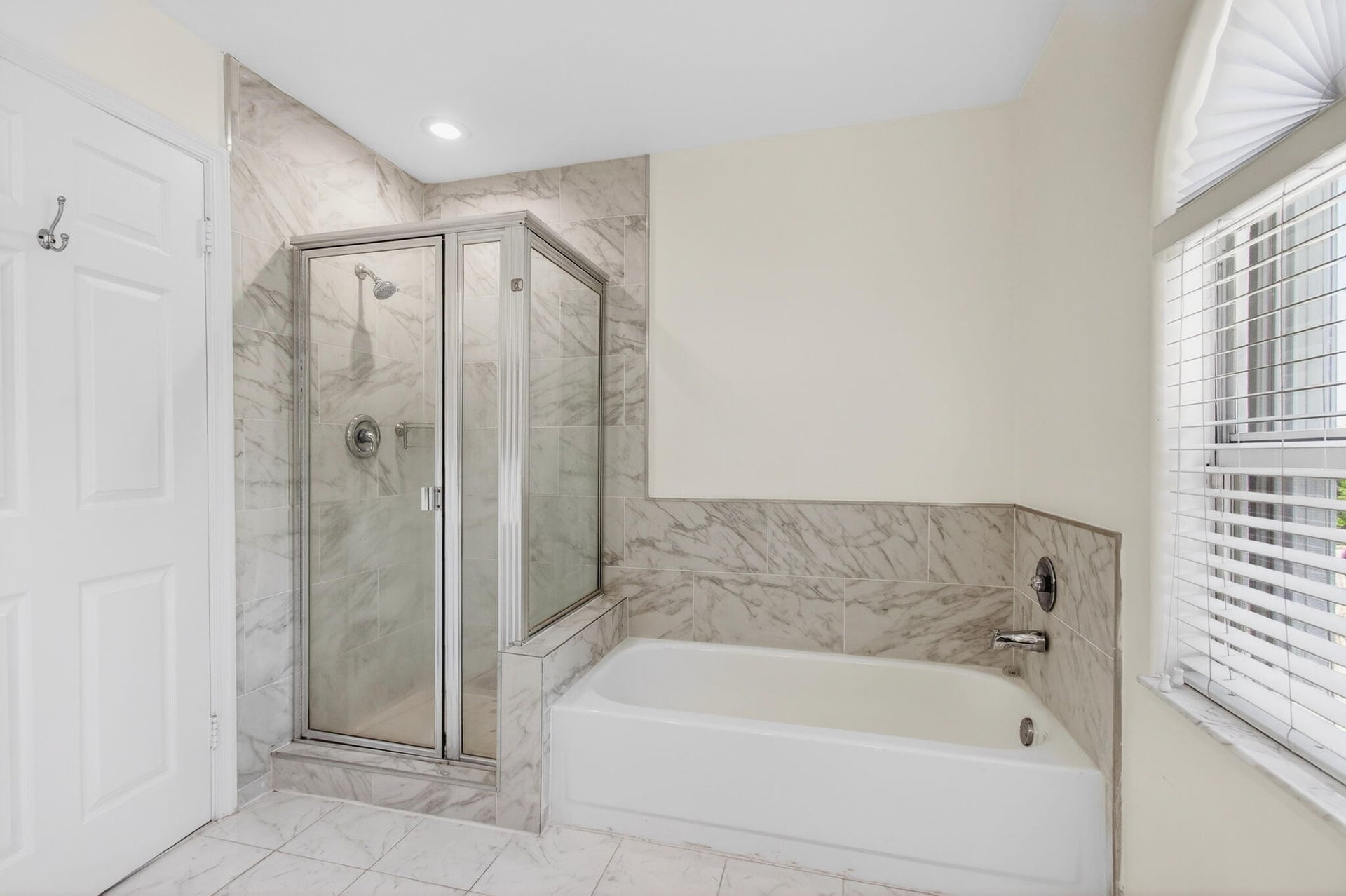 Residence photo 38