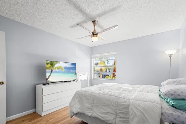  Residence photo 16