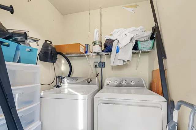  Residence photo 21