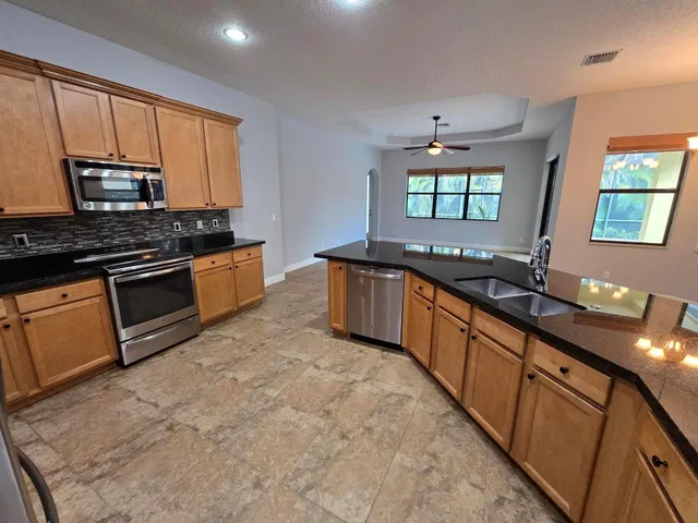 Residence photo 6
