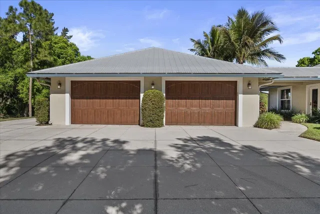 Residence photo 8