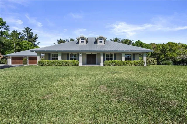 Residence photo 9