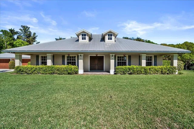 Residence photo 11
