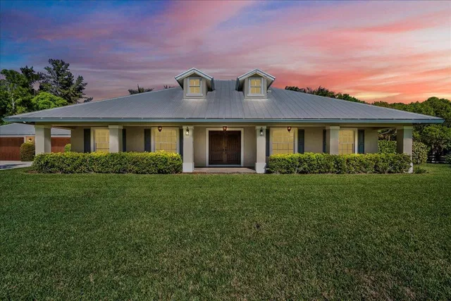 Residence photo 12
