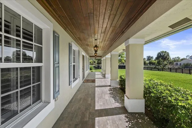 Residence photo 13