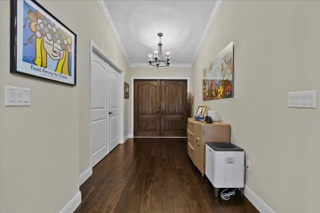 Residence photo 17