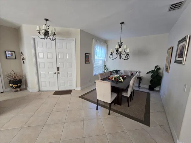 Residence photo 7