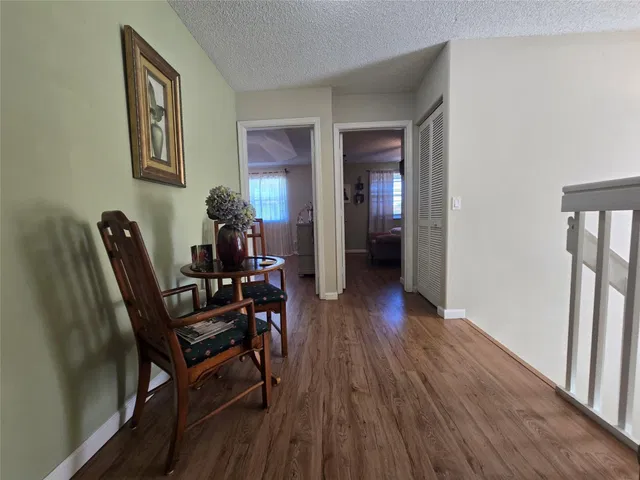 Residence photo 34