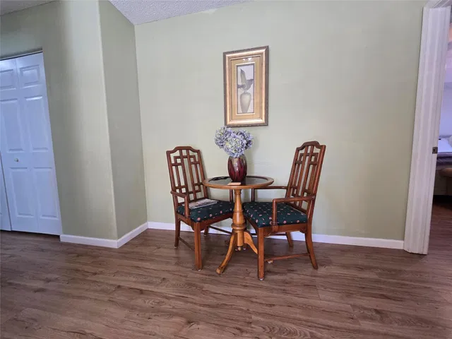 Residence photo 35