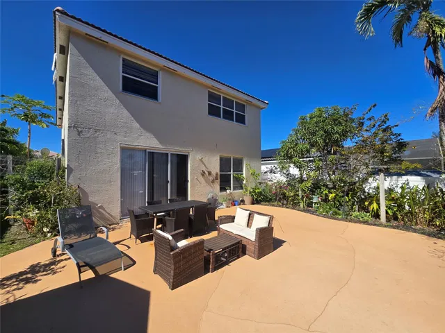 Residence photo 41