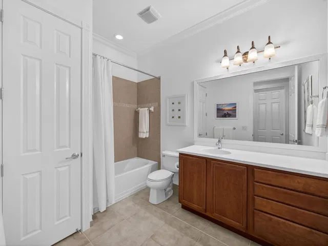 Mallory Creek Abacoa Residence photo 15