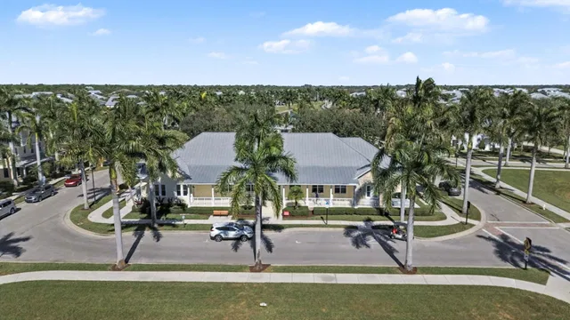 Mallory Creek Abacoa Residence photo 25