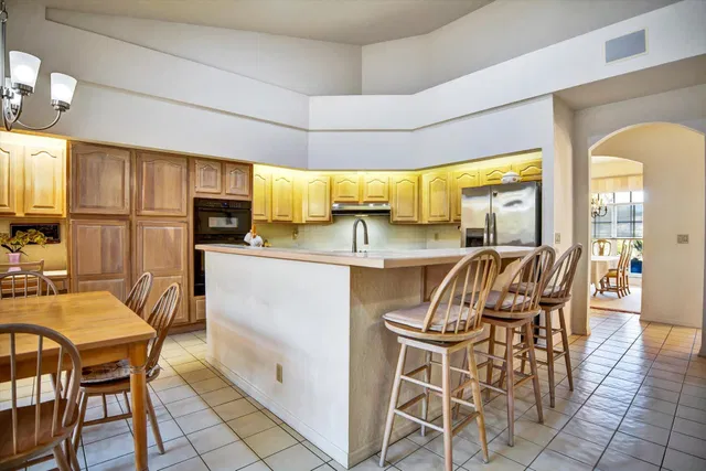 Residence photo 8