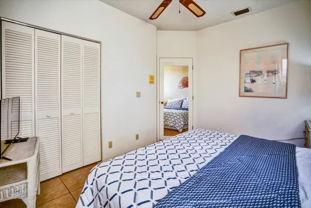 Residence photo 24
