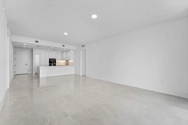Nautilus 220 Unit 2005 photo 10