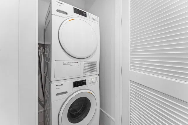 Nautilus 220 Unit 2005 photo 32