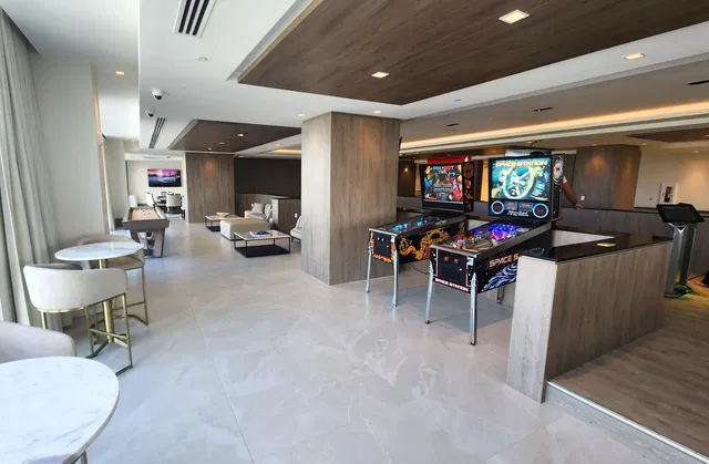 Nautilus 220 Unit 2005 photo 63