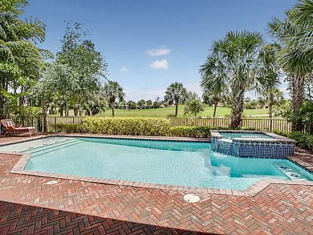 Mirasol Country Club Residence photo 12