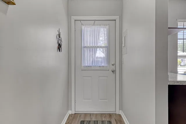  Residence photo 6