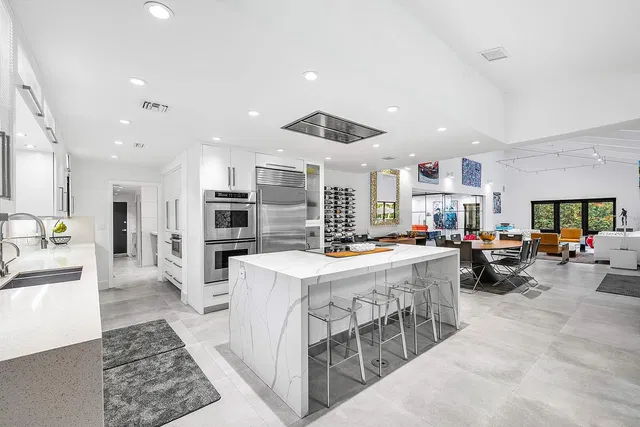Royal Palm Yacht and Country Club Residence photo 20