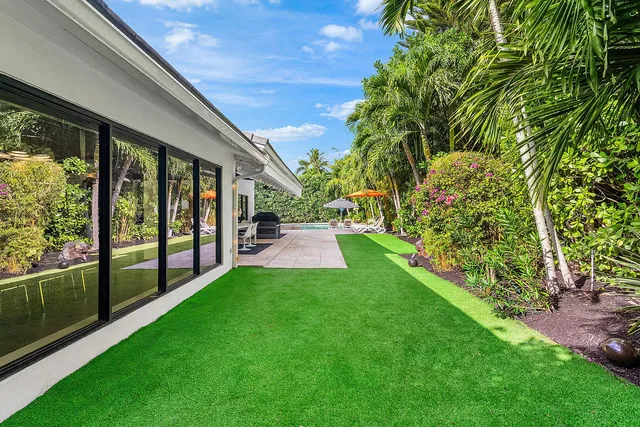 Royal Palm Yacht and Country Club Residence photo 27