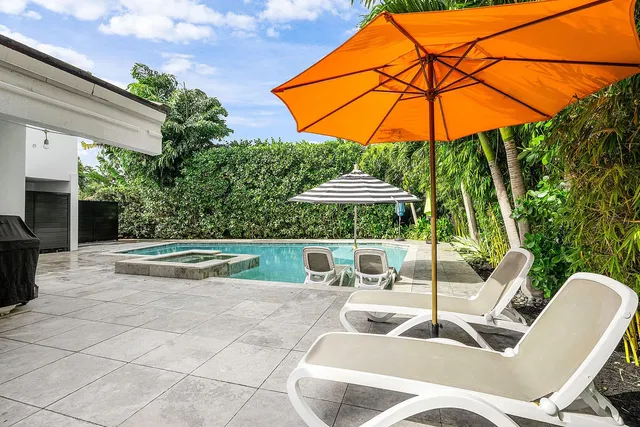 Royal Palm Yacht and Country Club Residence photo 29
