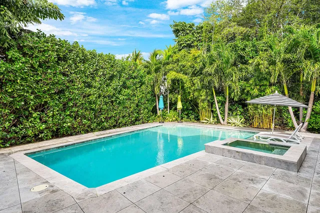 Royal Palm Yacht and Country Club Residence photo 32
