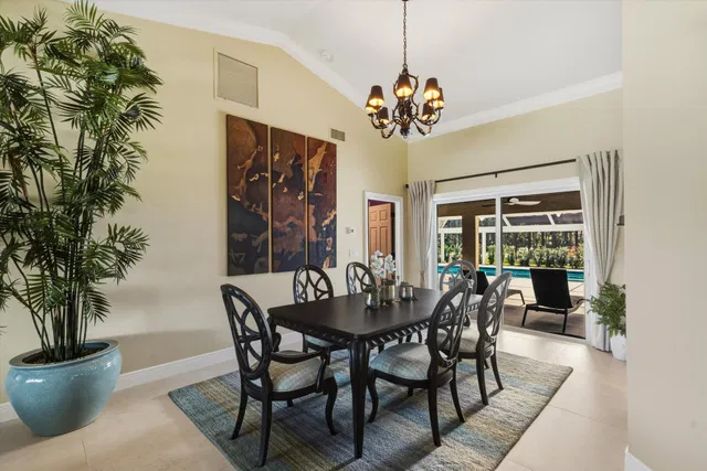 Paddock Park Residence photo 61