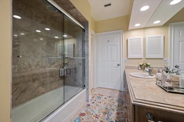 Paddock Park Residence photo 37