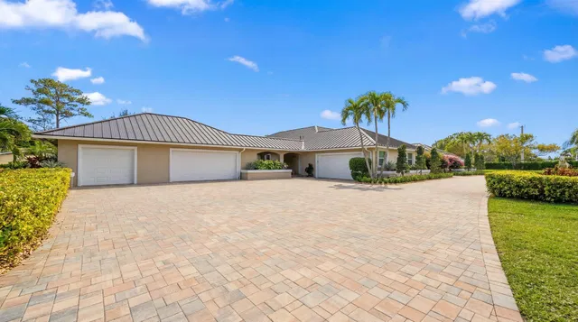 Paddock Park Residence photo 69