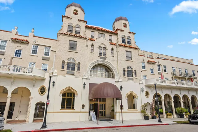 235 Sunrise Avenue #3032 & 3102