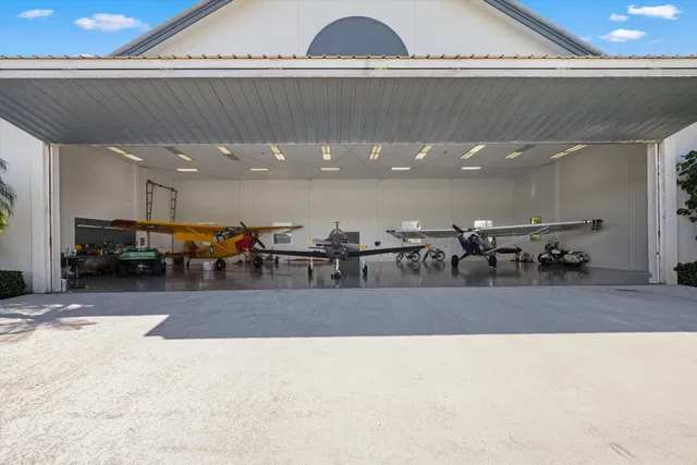 Wellington Aero Club Residence photo 66