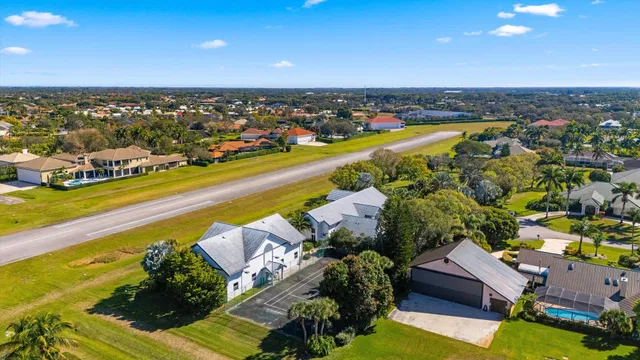 Wellington Aero Club Residence photo 80