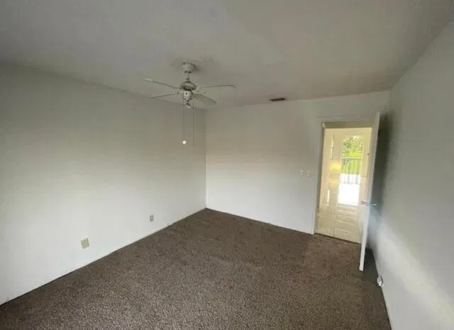 Unit C photo 10