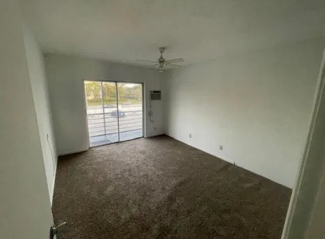 Unit C photo 11