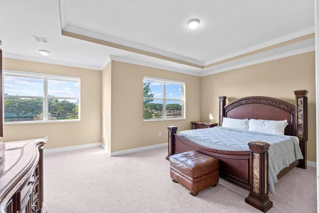 Residence photo 25