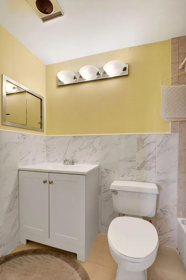  Unit 205 photo 27