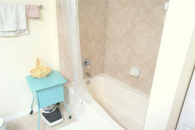 233 S Federal Boca Unit 401 photo 13