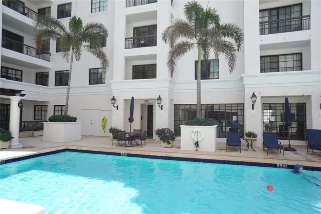 233 S Federal Boca Unit 401 photo 27