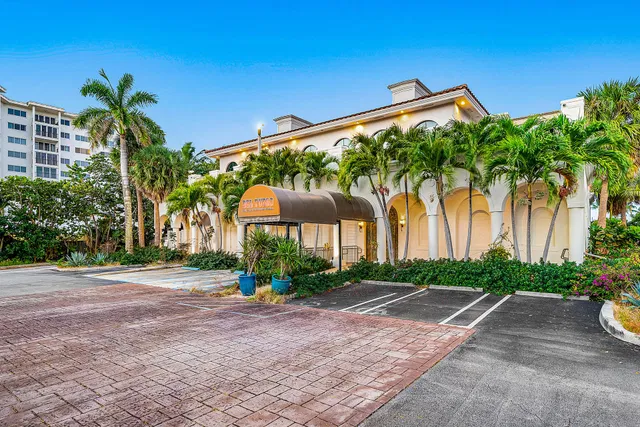 Downtown Delray Beach Unit 22 photo 2