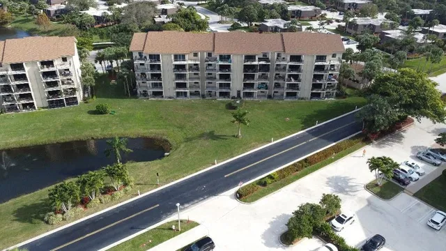 Unit 101 photo 24
