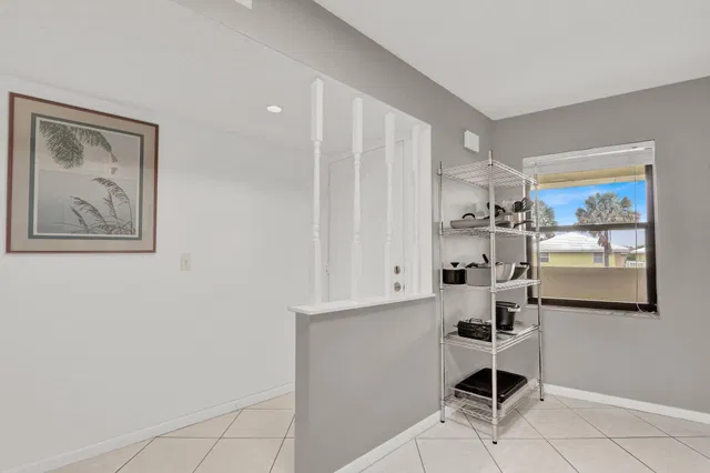 Singer Island Unit 205 photo 4