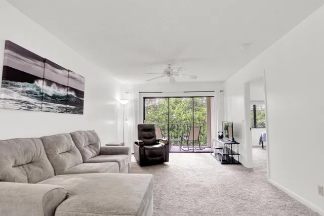 Singer Island Unit 205 photo 11