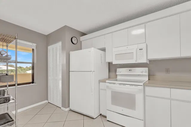 Singer Island Unit 205 photo 24