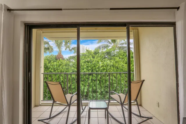 Singer Island Unit 205 photo 25